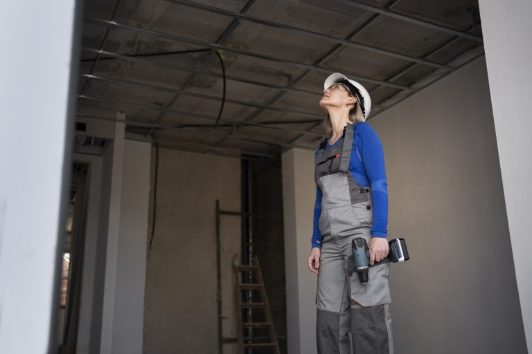 DIY vs Professional Renovation