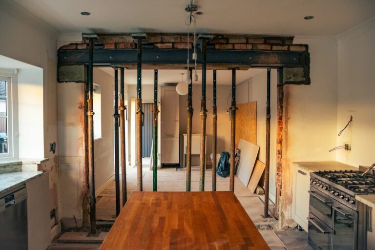 Load-Bearing and Non-Load-Bearing Wall Difference